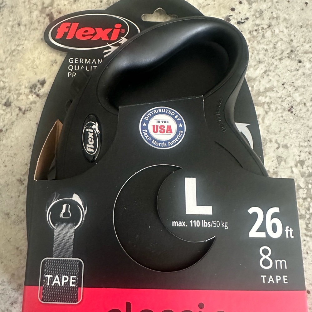 Flexi Classic Black Retractable Leash